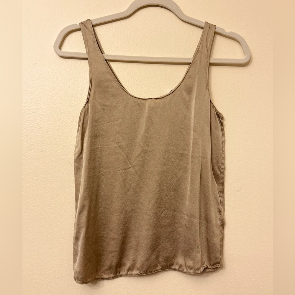 Vince Brown Sleeveless Tank Top with Scoop Neckline